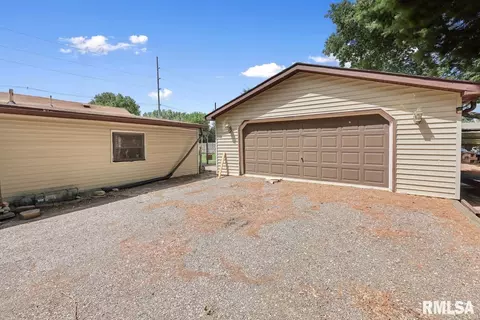 707 13th St, Lacon, IL 61540 photo 32