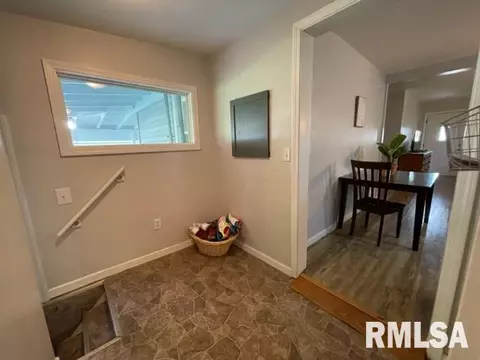 119 S Monroe St, Macomb, IL 61455 photo 17