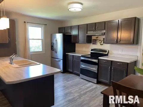 119 S Monroe St, Macomb, IL 61455 photo 10