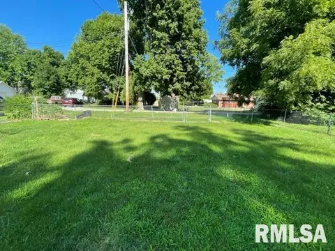 119 S Monroe St, Macomb, IL 61455 photo 27