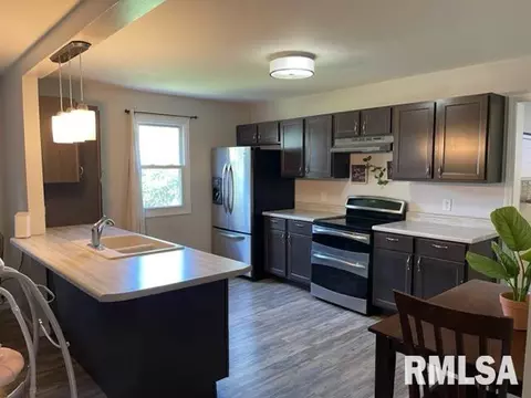 119 S Monroe St, Macomb, IL 61455 photo 11