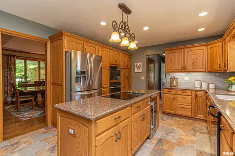 42 Waldheim Rd, Morton, IL 61550 photo 15