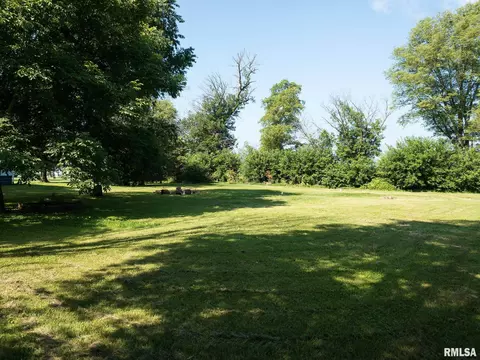 21848 Ryan Rd, Delavan, IL 61734 photo 5