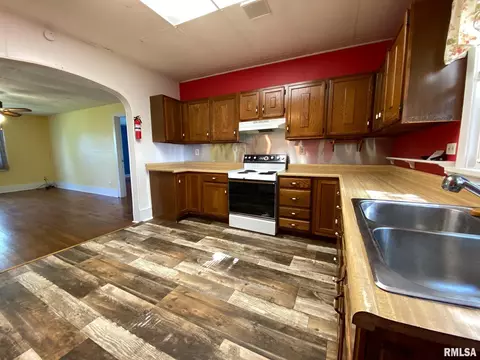 21848 Ryan Rd, Delavan, IL 61734 photo 12