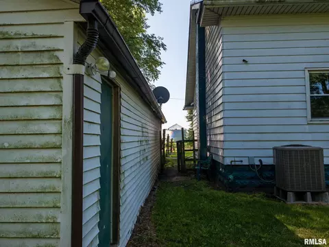 21848 Ryan Rd, Delavan, IL 61734 photo 40
