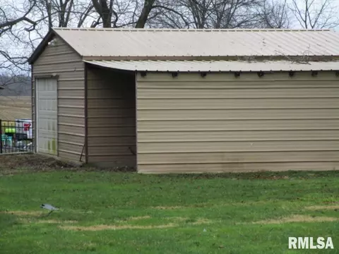 127 E 5th St, Dunfermline, IL 61524 photo 8