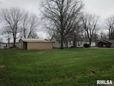 127 E 5th St, Dunfermline, IL 61524 photo 4