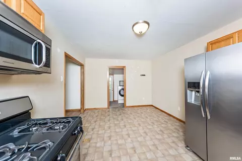 200 Theodore St, Washington, IL 61571 photo 14