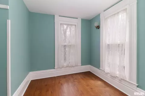 701 W 4th St, Delavan, IL 61734 photo 23