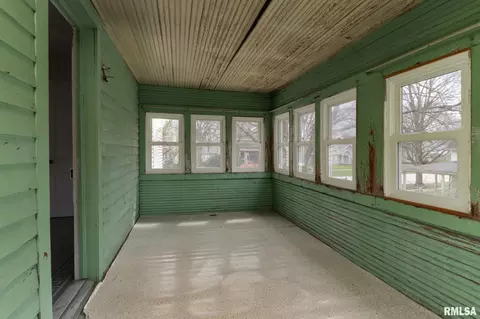 701 W 4th St, Delavan, IL 61734 photo 30