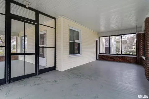 701 W 4th St, Delavan, IL 61734 photo 36