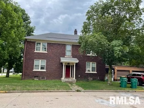 345 W Murray St, Macomb, IL 61455 photo 6