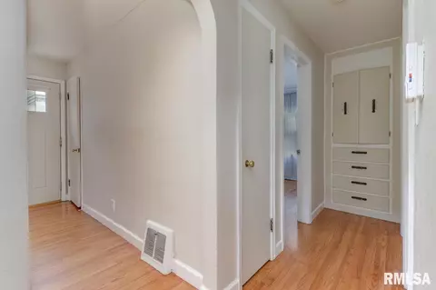 504 Spring St, Washington, IL 61571 photo 21