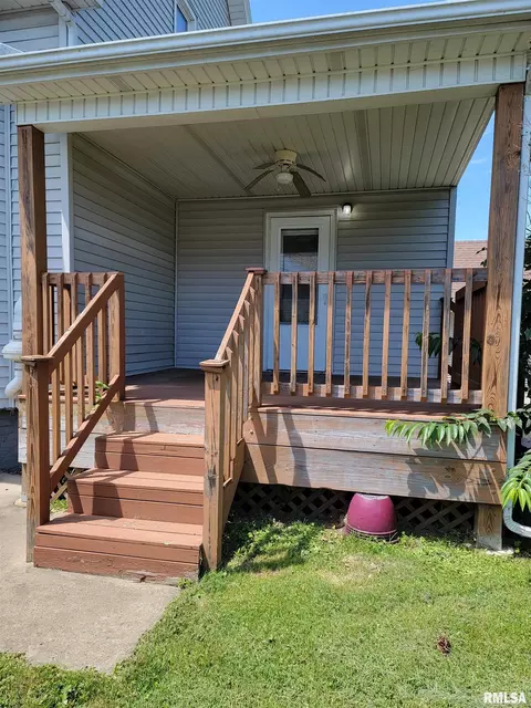 1027 E Chestnut St, Canton, IL 61520 photo 43