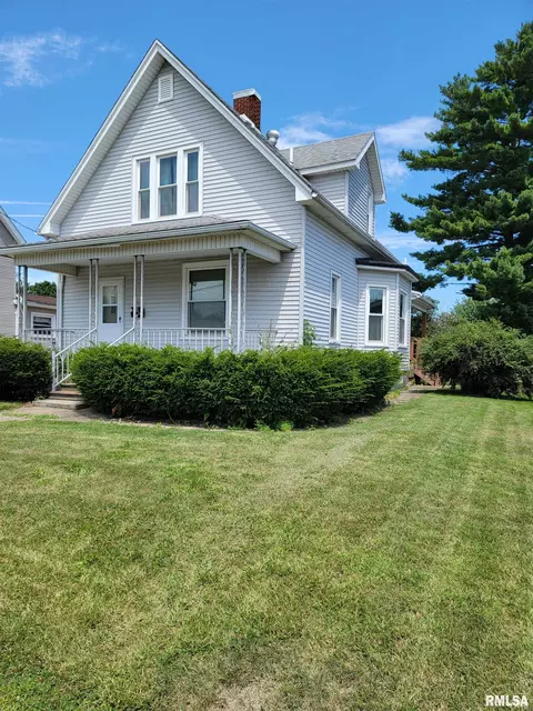 1027 E Chestnut St, Canton, IL 61520 photo 51