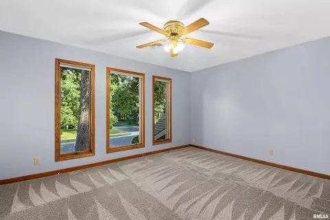 725 W Bennett Ct, Dunlap, IL 61525 photo 49
