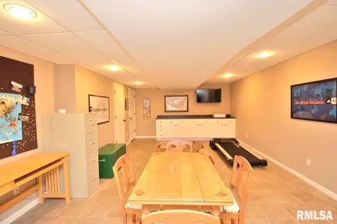 1413 Willow Dr, Washington, IL 61571 photo 27