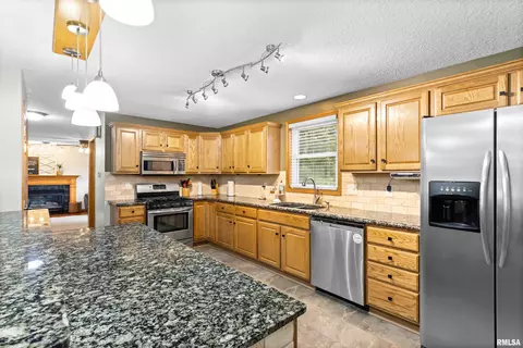 4324 S Arn Ct, Mapleton, IL 61547 photo 13