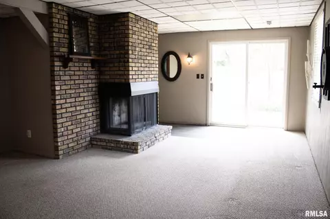 804 Curtis Ct, Eureka, IL 61530 photo 57