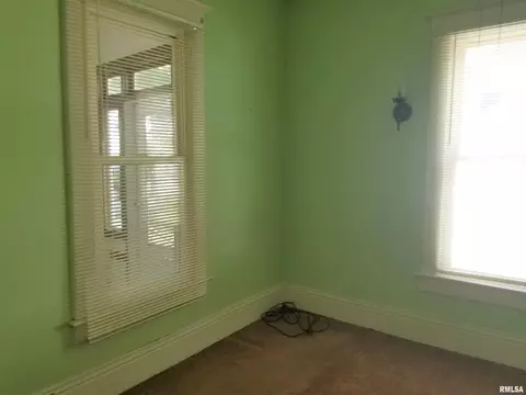 433 N 1st, Canton, IL 61520 photo 19