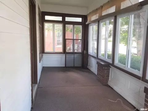 433 N 1st, Canton, IL 61520 photo 21
