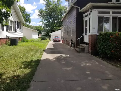 433 N 1st, Canton, IL 61520 photo 39