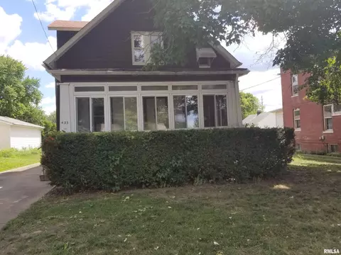 433 N 1st, Canton, IL 61520 photo 37