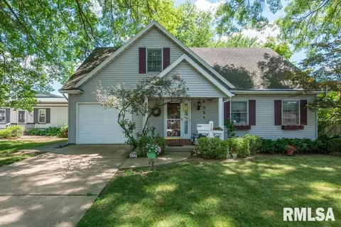 308 E Tyler St, Morton, IL 61550 photo 2