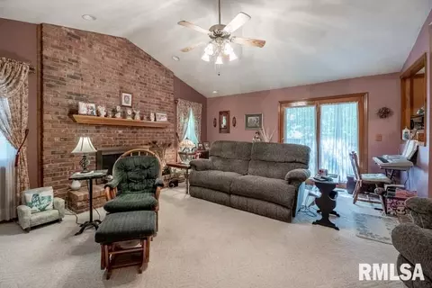 308 E Tyler St, Morton, IL 61550 photo 24