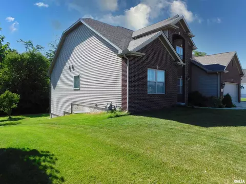 619 S Copperpoint Dr, Dunlap, IL 61525 photo 42
