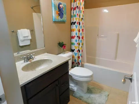 619 S Copperpoint Dr, Dunlap, IL 61525 photo 27