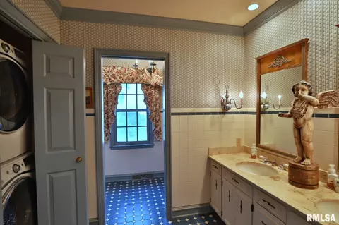 324 E Morningside Dr, Peoria, IL 61614 photo 23