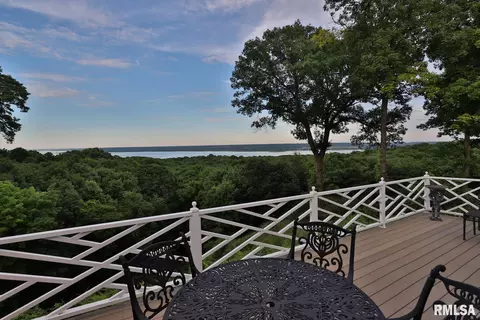 324 E Morningside Dr, Peoria, IL 61614 photo 7