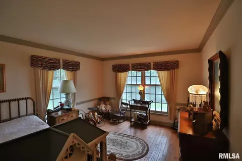 324 E Morningside Dr, Peoria, IL 61614 photo 25