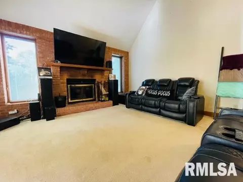 10920 E 1000th St, Macomb, IL 61455 photo 3