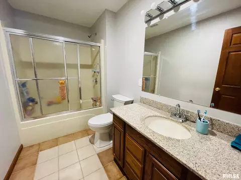 10920 E 1000th St, Macomb, IL 61455 photo 17