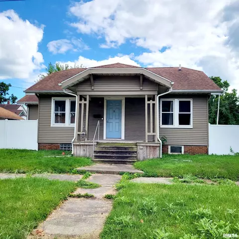 60 E Cherry St, Canton, IL 61520 photo 1