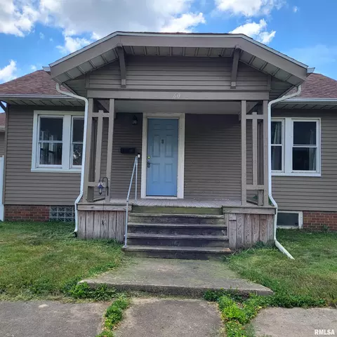 60 E Cherry St, Canton, IL 61520 photo 2