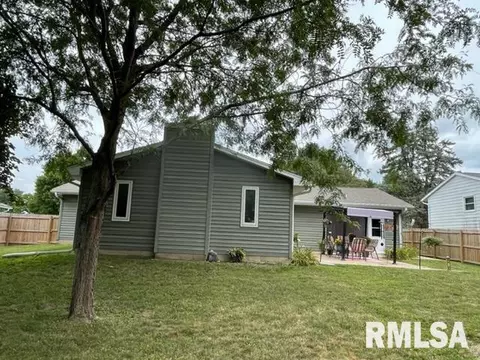 908 Pennyoaks Dr, Macomb, IL 61455 photo 29