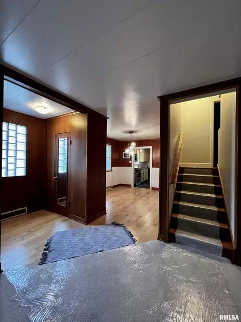 836 Beverly Ave, Macomb, IL 61455 photo 18