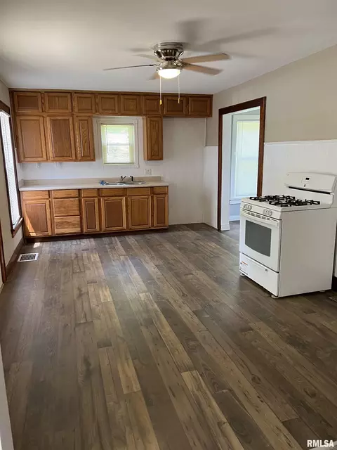 11107 W Wheeler Rd, Mapleton, IL 61547 photo 6
