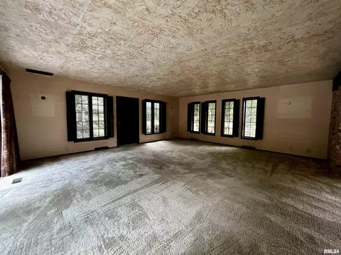 10 Rye Ct, Macomb, IL 61455 photo 36