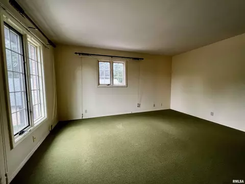 10 Rye Ct, Macomb, IL 61455 photo 16