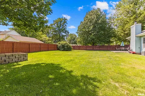 404 E 3rd St, Delavan, IL 61734 photo 7