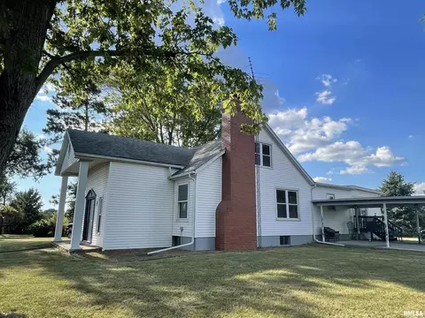 1680 E 1660 N Rd, Danvers, IL 61732 photo 4