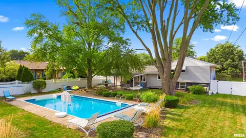 808 E Jackson St, Morton, IL 61550 photo 6