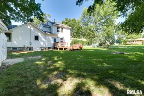 107 W B St, Delavan, IL 61734 photo 25