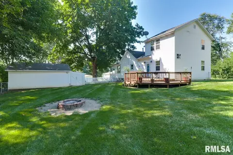 107 W B St, Delavan, IL 61734 photo 27