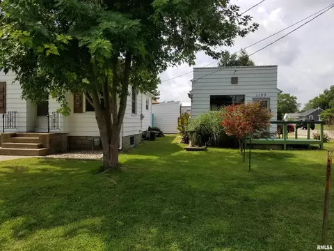 1160 N Main St, Canton, IL 61520 photo 3