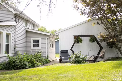 1116 Adams Rd, Eureka, IL 61530 photo 4
